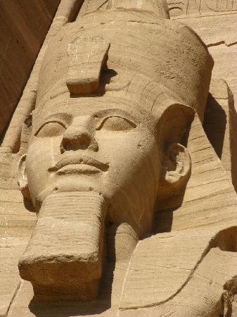 pharaoh ramses ii at young age fighting a battle